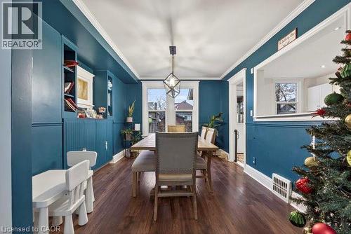 149 Leinster Avenue N, Hamilton, ON - Indoor Photo Showing Dining Room
