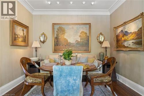 33 Salisbury Avenue, Cambridge, ON - Indoor Photo Showing Dining Room