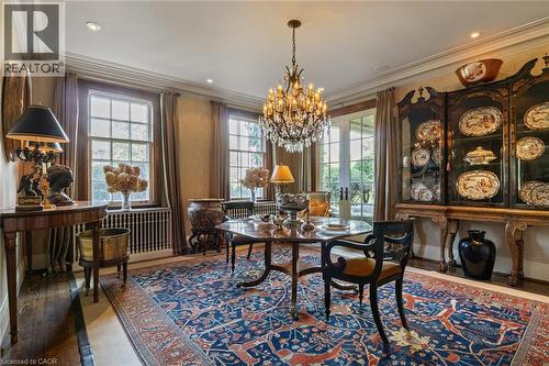 33 Salisbury Avenue, Cambridge, ON - Indoor Photo Showing Dining Room