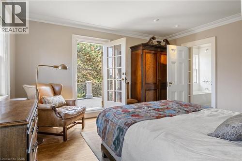 33 Salisbury Avenue, Cambridge, ON - Indoor Photo Showing Bedroom