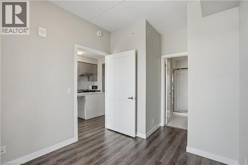 15 Queen Street S Unit# 909, Hamilton, ON - Indoor Photo Showing Other Room