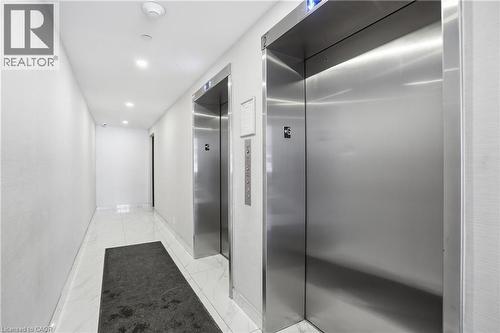 15 Queen Street S Unit# 909, Hamilton, ON - Indoor Photo Showing Other Room