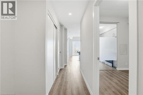 15 Queen Street S Unit# 909, Hamilton, ON - Indoor Photo Showing Other Room