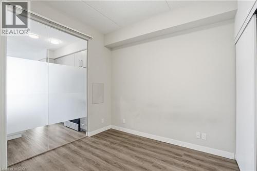 15 Queen Street S Unit# 909, Hamilton, ON - Indoor Photo Showing Other Room