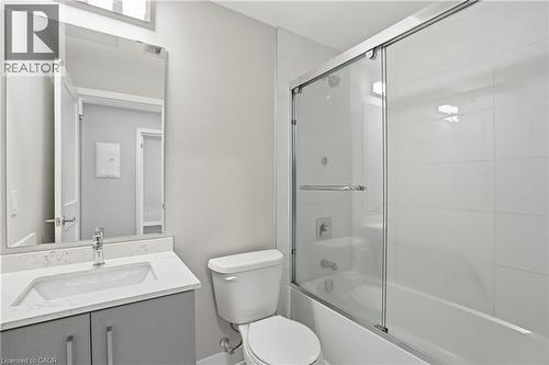 15 Queen Street S Unit# 909, Hamilton, ON - Indoor Photo Showing Bathroom