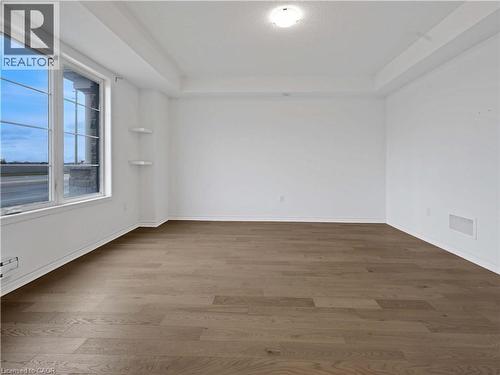 1397 William Halton Parkway, Oakville, ON - Indoor Photo Showing Other Room