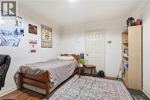 2 Gary Avenue, Hamilton, ON - Indoor Photo Showing Bedroom