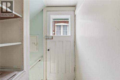 2 Gary Avenue, Hamilton, ON - Indoor Photo Showing Other Room
