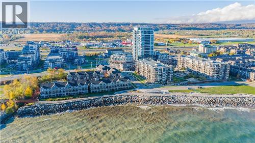 5 ESPLANADE Lane  Grimsby, ON L3M 5R4