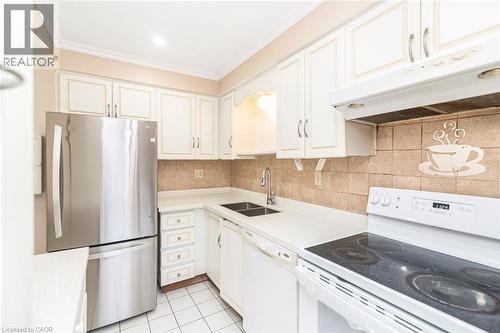 14 Derby Street Unit# 35, Hamilton, ON - Indoor Photo Showing Kitchen With Double Sink