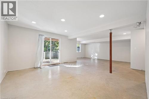 17 Terraview Crescent, Guelph, ON - Indoor Photo Showing Other Room