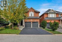2202 BROOKHAVEN Crescent  Oakville, ON L6M 5B8