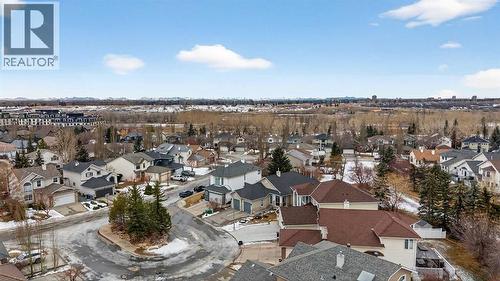 Perfectly located close to paths, playground, river, with easy access to 18th Street and shopping - 509 Riverview Place Se, Calgary, AB - Outdoor With View