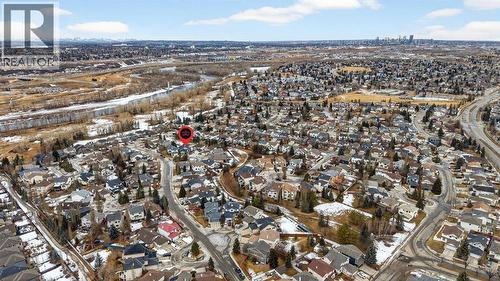 Quietly tucked away from any main street, walking distance to the river path system - 509 Riverview Place Se, Calgary, AB - Outdoor With View