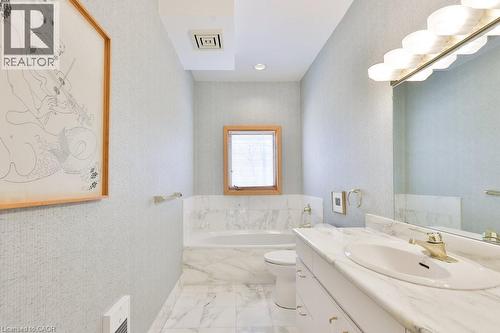937 Whittier Crescent, Mississauga, ON - Indoor Photo Showing Bathroom