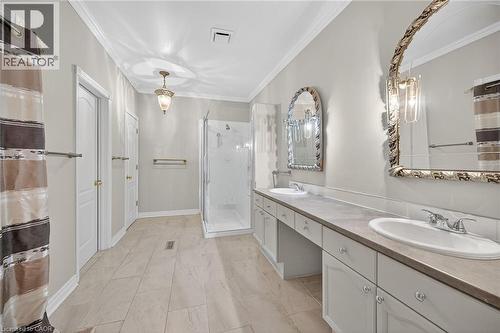 5089 Forest Hill Drive, Mississauga, ON - Indoor Photo Showing Bathroom
