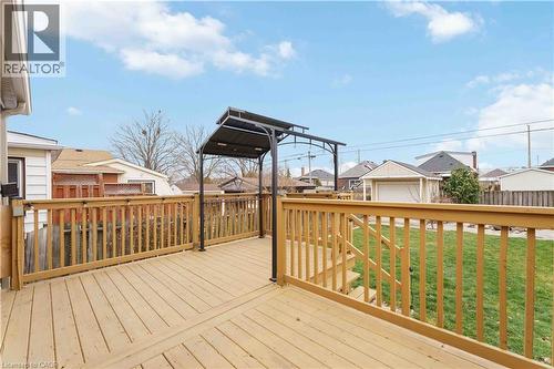 136 Ivon Avenue, Hamilton, ON - Outdoor With Deck Patio Veranda With Exterior
