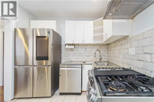 136 Ivon Avenue, Hamilton, ON - Indoor Photo Showing Kitchen With Stainless Steel Kitchen