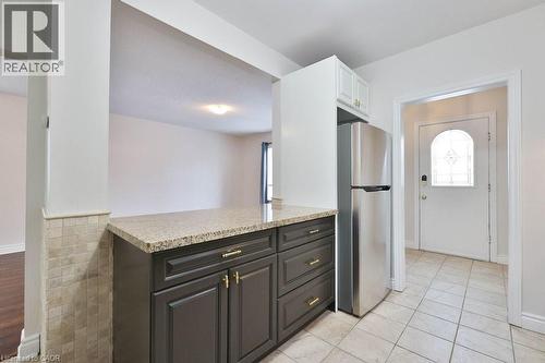 71 Mississauga Road N, Mississauga, ON - Indoor Photo Showing Other Room