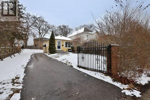 71 Mississauga Road N, Mississauga, ON - Outdoor