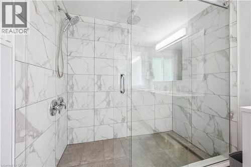 236 Ironwood Road, Guelph, ON - Indoor Photo Showing Bathroom
