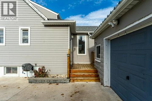 6782 Dorchester Road, Niagara Falls, ON - Outdoor With Exterior