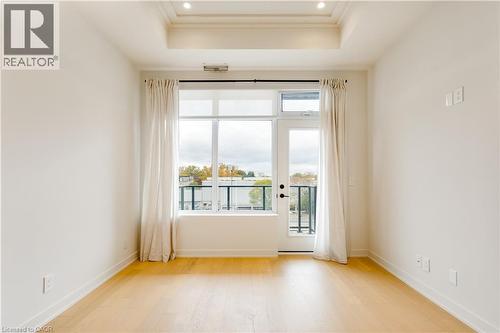 123 Maurice Drive Unit# 307, Oakville, ON - Indoor Photo Showing Other Room