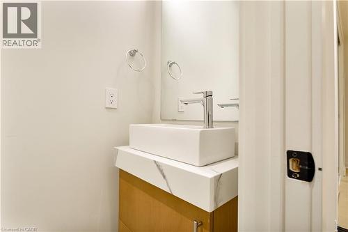 123 Maurice Drive Unit# 307, Oakville, ON - Indoor