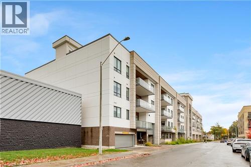 123 Maurice Drive Unit# 307, Oakville, ON - Outdoor With Balcony