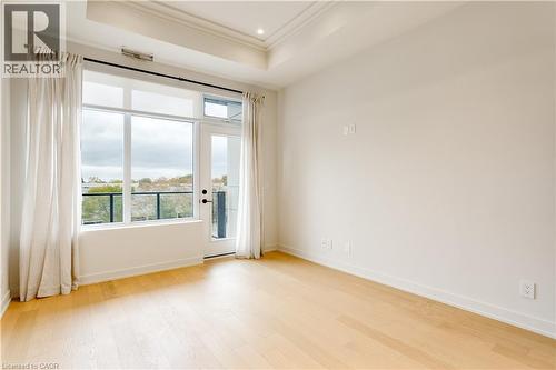 123 Maurice Drive Unit# 307, Oakville, ON - Indoor Photo Showing Other Room