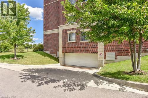 1440 Gordon Street Unit# 122, Guelph, ON - Outdoor