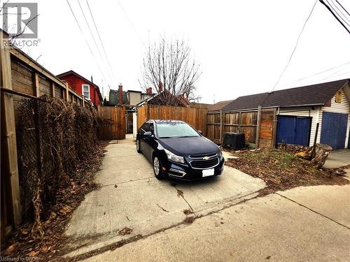 220 Emerald Street N, Hamilton, ON - Outdoor