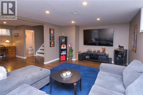 119 Gemini Drive, Hamilton, ON - Indoor Photo Showing Living Room