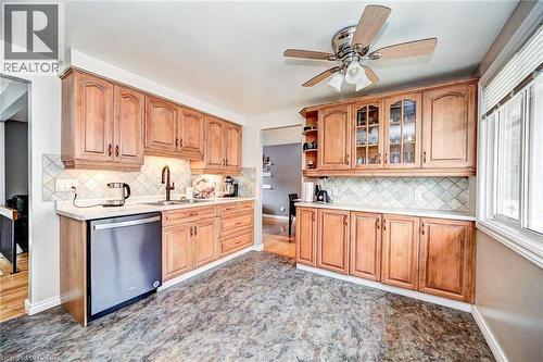 288 Salisbury Avenue, Cambridge, ON - Indoor Photo Showing Kitchen