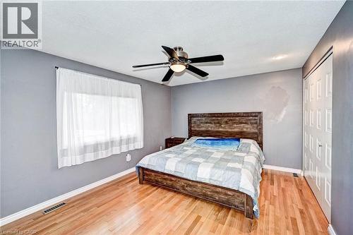 288 Salisbury Avenue, Cambridge, ON - Indoor Photo Showing Bedroom