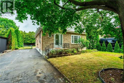 961 Danforth Avenue, Burlington, ON - Outdoor