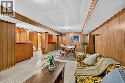 961 Danforth Avenue, Burlington, ON - Indoor