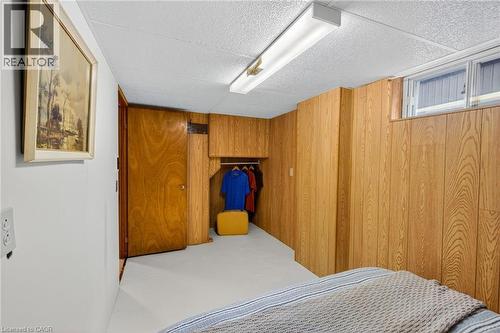 961 Danforth Avenue, Burlington, ON - Indoor