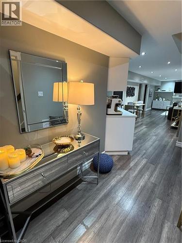 11 Donatello Court, Hamilton, ON - Indoor Photo Showing Other Room