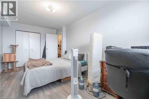 23 Main Street Unit# 502, Dundas, ON - Indoor Photo Showing Bedroom