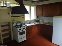 Kitchener (fridge is no longer there now) - 