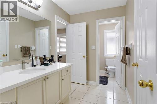 3137 Countess Crescent, Mississauga, ON - Indoor Photo Showing Bathroom