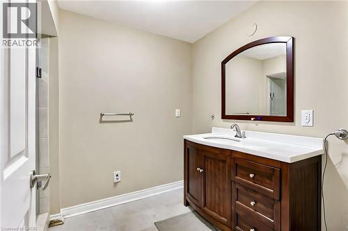 3137 Countess Crescent, Mississauga, ON - Indoor Photo Showing Bathroom