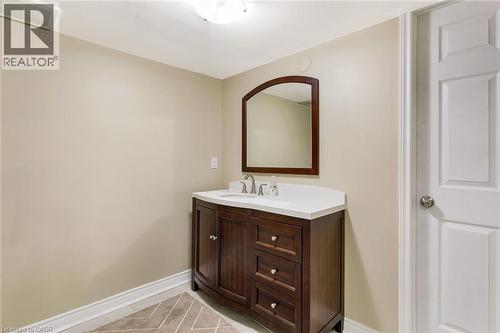 3137 Countess Crescent, Mississauga, ON - Indoor Photo Showing Bathroom