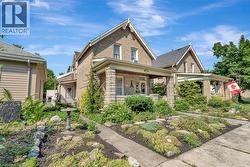 96 WALNUT Street  Paris, ON N3L 2J7