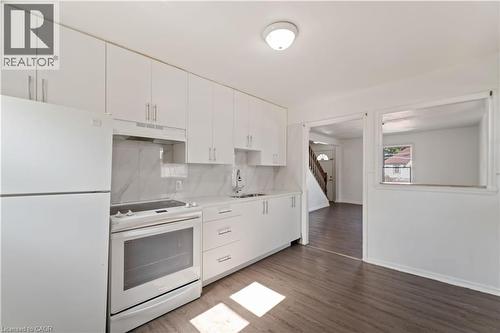 1788 Barton Street E, Hamilton, ON - Indoor Photo Showing Kitchen