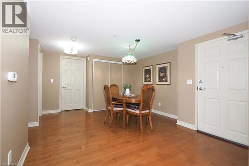 Dining room and entrance foyer. - 645 St. David Street S Unit# 412, Fergus, ON - Indoor Photo Showing Dining Room