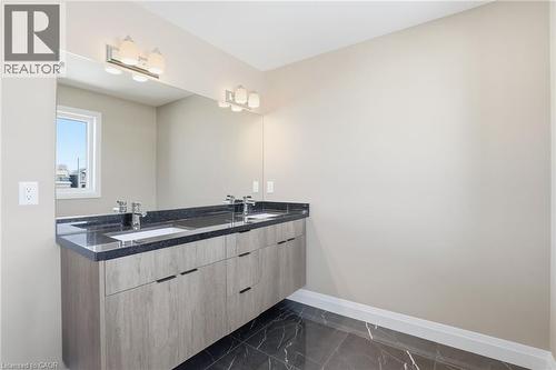 Lot 7 Klein Circle, Ancaster, ON - Indoor Photo Showing Bathroom