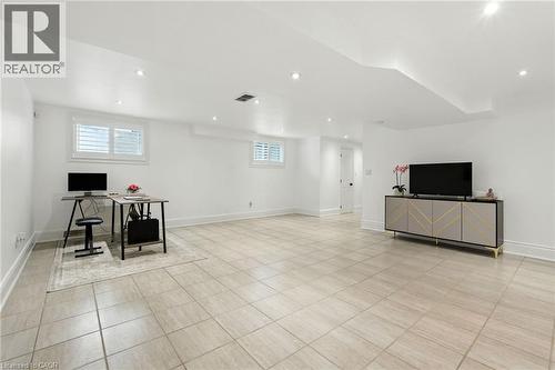 199 Hunter Street W, Hamilton, ON - Indoor