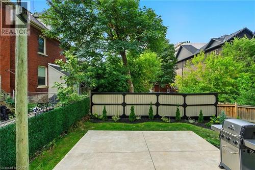199 Hunter Street W, Hamilton, ON - Outdoor